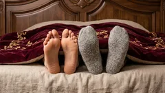Att sova med strumpor på: skadligt eller nyttigt? En mytknäckande genomgång som kommer att överraska alla